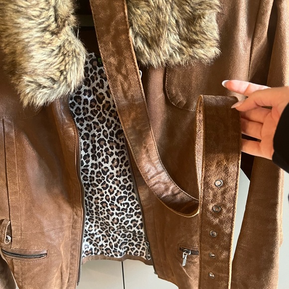 genuine leather jacket - Picture 8 of 8